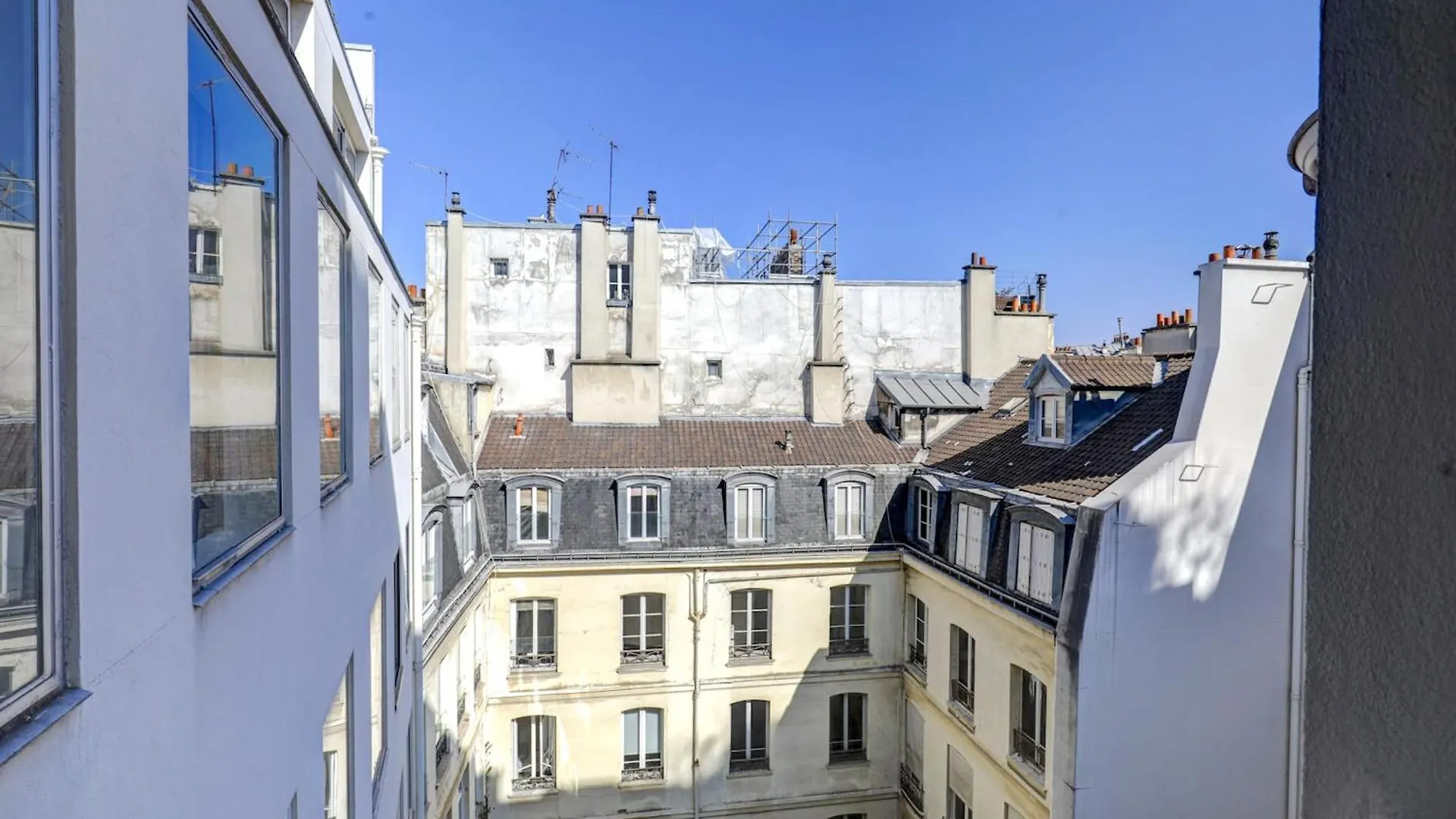 Apartment Bnbnova - Palais Royal & Louvre - 1Br Paris